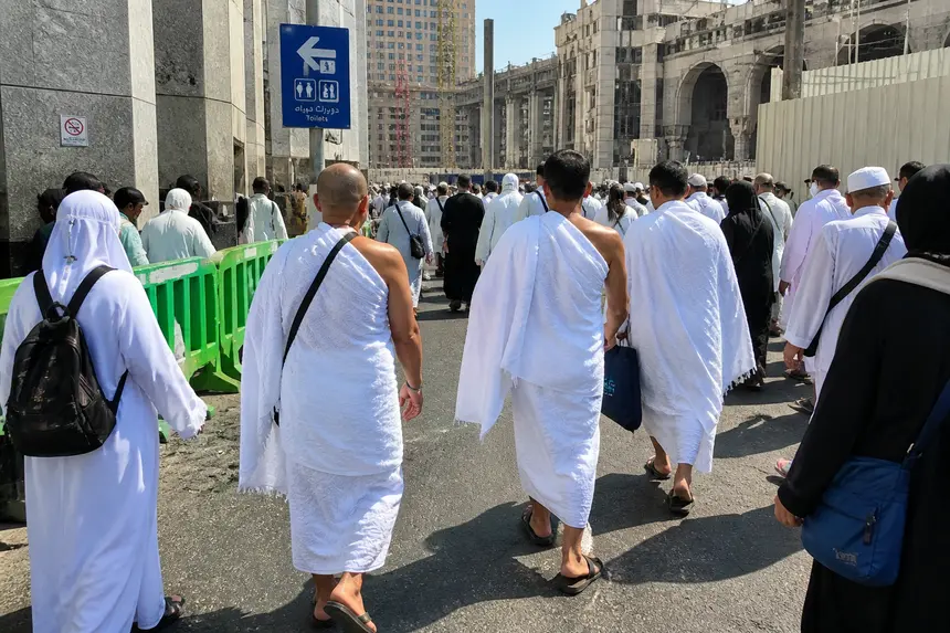 Jemaah umroh bersiap menuju Masjid al-Haram